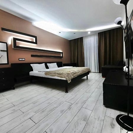 Жк Самал Де Люкс Apartment Almaty Exterior photo