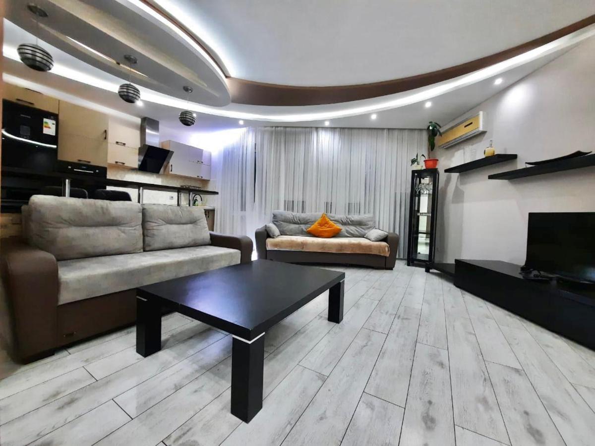 Жк Самал Де Люкс Apartment Almaty Exterior photo